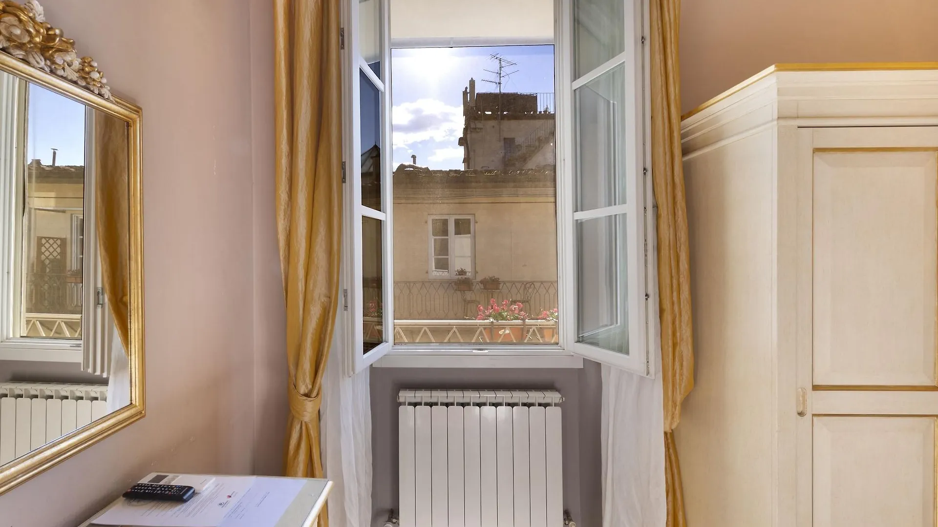 B&B I Quattro Poeti Bed & Breakfast Florence